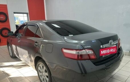 Toyota Camry, 2007 год, 1 170 000 рублей, 6 фотография