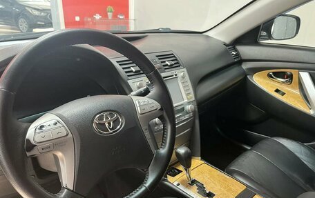 Toyota Camry, 2007 год, 1 170 000 рублей, 8 фотография