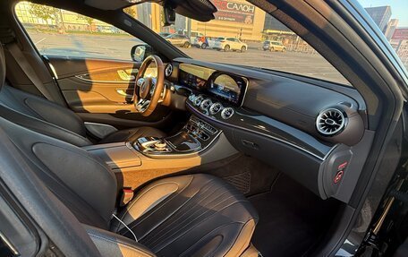 Mercedes-Benz CLS, 2018 год, 5 400 000 рублей, 15 фотография