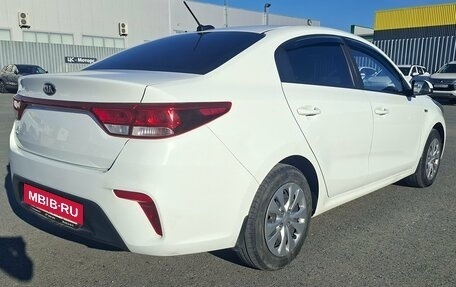 KIA Rio IV, 2017 год, 1 100 000 рублей, 3 фотография