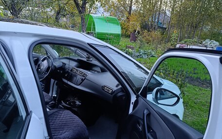 Citroen C4 Picasso II рестайлинг, 2017 год, 900 000 рублей, 14 фотография
