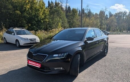 Skoda Superb III рестайлинг, 2017 год, 2 100 000 рублей, 1 фотография