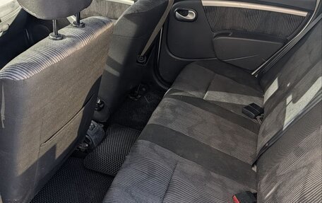 Renault Logan I, 2012 год, 599 000 рублей, 16 фотография