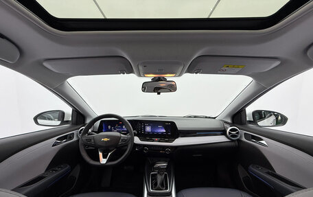 Chevrolet Monza, 2023 год, 1 150 000 рублей, 12 фотография