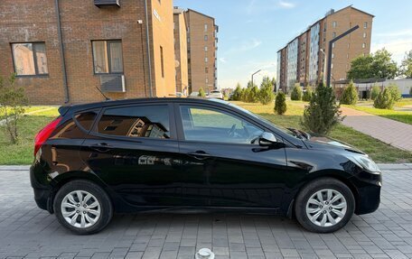 Hyundai Solaris II рестайлинг, 2012 год, 670 000 рублей, 4 фотография