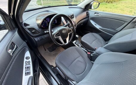 Hyundai Solaris II рестайлинг, 2012 год, 670 000 рублей, 9 фотография