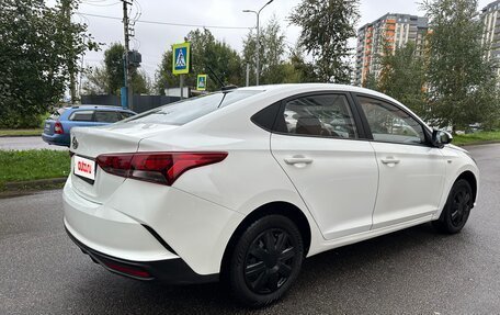 Hyundai Solaris II рестайлинг, 2020 год, 645 000 рублей, 10 фотография
