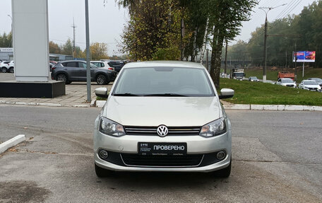 Volkswagen Polo VI (EU Market), 2013 год, 522 000 рублей, 2 фотография