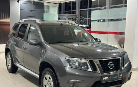 Nissan Terrano III, 2015 год, 1 237 000 рублей, 3 фотография
