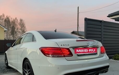 Mercedes-Benz E-Класс, 2016 год, 3 050 000 рублей, 10 фотография