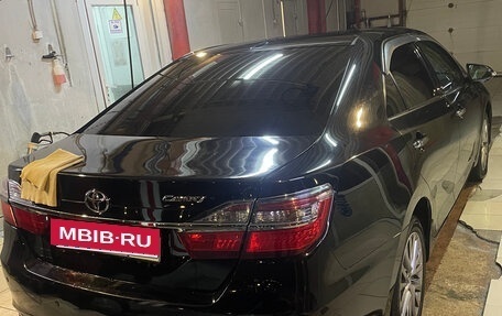 Toyota Camry, 2015 год, 1 590 000 рублей, 4 фотография