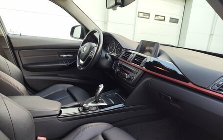 BMW 3 серия, 2015 год, 1 750 000 рублей, 14 фотография