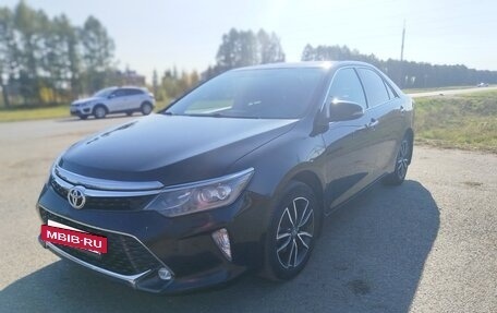 Toyota Camry, 2017 год, 2 300 000 рублей, 3 фотография