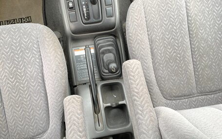 Suzuki Grand Vitara, 2001 год, 455 000 рублей, 18 фотография