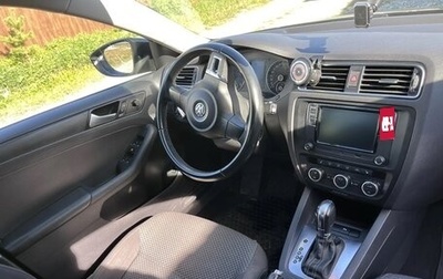 Volkswagen Jetta VI, 2014 год, 1 250 000 рублей, 1 фотография