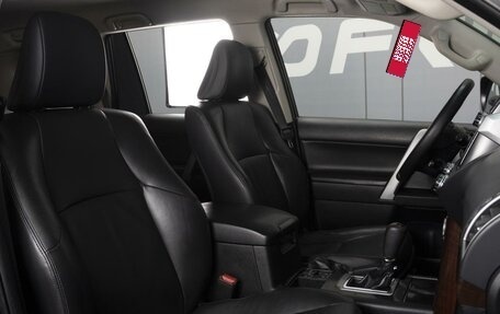 Toyota Land Cruiser Prado 150 рестайлинг 2, 2014 год, 2 850 000 рублей, 18 фотография
