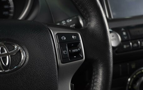 Toyota Land Cruiser Prado 150 рестайлинг 2, 2014 год, 2 850 000 рублей, 24 фотография