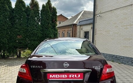 Nissan Teana, 2011 год, 1 120 000 рублей, 6 фотография