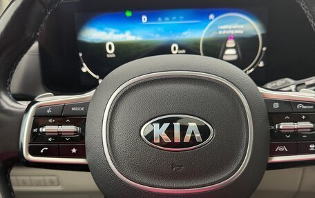KIA Carnival, 2021 год, 4 300 000 рублей, 14 фотография