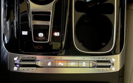 KIA Carnival, 2021 год, 4 300 000 рублей, 29 фотография