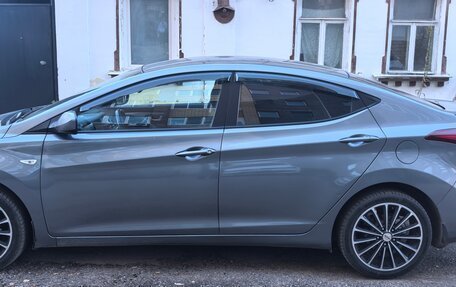 Hyundai Elantra V, 2015 год, 890 000 рублей, 3 фотография