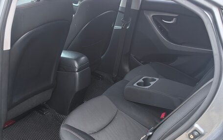 Hyundai Elantra V, 2015 год, 890 000 рублей, 7 фотография