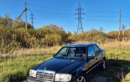 Mercedes-Benz E-Класс, 1992 год, 310 000 рублей, 2 фотография