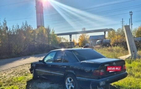 Mercedes-Benz E-Класс, 1992 год, 310 000 рублей, 3 фотография