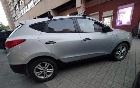 Hyundai ix35 I рестайлинг, 2010 год, 870 000 рублей, 8 фотография