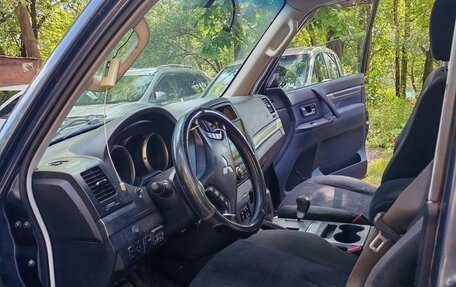 Mitsubishi Pajero IV, 2007 год, 1 200 000 рублей, 3 фотография
