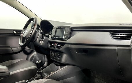 Skoda Rapid II, 2022 год, 1 500 000 рублей, 12 фотография