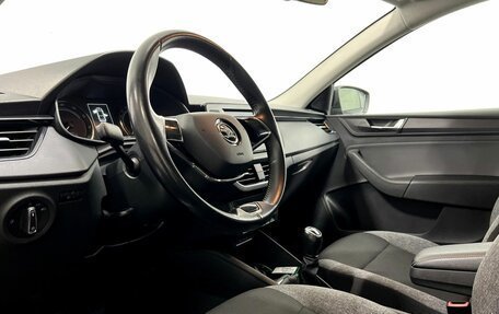 Skoda Rapid II, 2022 год, 1 500 000 рублей, 10 фотография