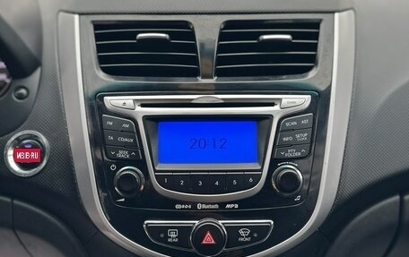 Hyundai Solaris II рестайлинг, 2011 год, 749 999 рублей, 17 фотография