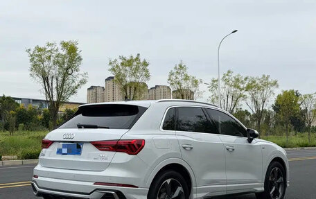 Audi Q3, 2023 год, 2 325 025 рублей, 9 фотография