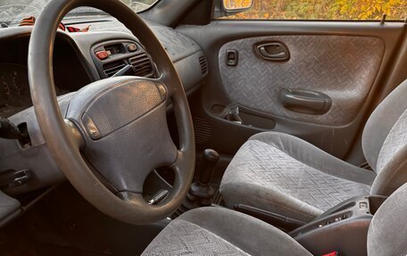 Suzuki Baleno I, 1998 год, 100 000 рублей, 3 фотография