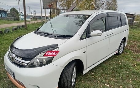 Toyota ISis I, 2012 год, 1 240 000 рублей, 2 фотография