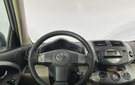 Toyota RAV4, 2006 год, 1 060 000 рублей, 18 фотография