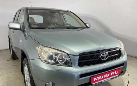 Toyota RAV4, 2006 год, 1 060 000 рублей, 15 фотография