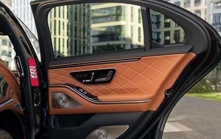 Mercedes-Benz S-Класс, 2026 год, 26 990 000 рублей, 31 фотография