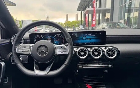 Mercedes-Benz A-Класс, 2022 год, 1 689 025 рублей, 5 фотография