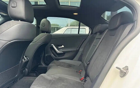 Mercedes-Benz A-Класс, 2022 год, 1 689 025 рублей, 10 фотография