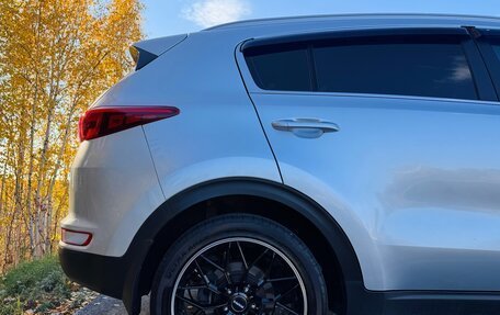 KIA Sportage IV рестайлинг, 2016 год, 2 000 000 рублей, 6 фотография