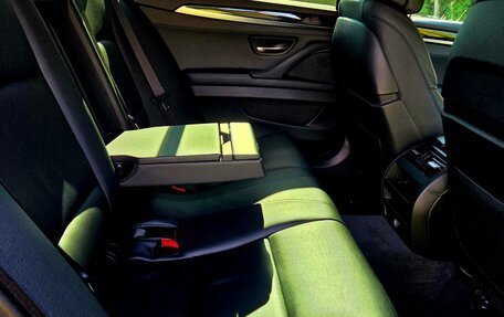 BMW 5 серия, 2016 год, 2 600 000 рублей, 14 фотография