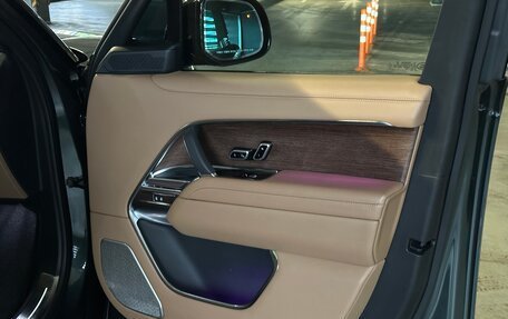 Land Rover Range Rover IV рестайлинг, 2022 год, 13 900 000 рублей, 12 фотография