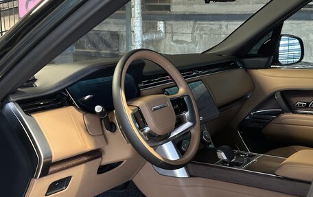 Land Rover Range Rover IV рестайлинг, 2022 год, 13 900 000 рублей, 9 фотография