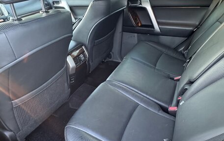 Toyota Land Cruiser Prado 150 рестайлинг 2, 2012 год, 3 300 000 рублей, 9 фотография
