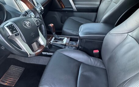 Toyota Land Cruiser Prado 150 рестайлинг 2, 2012 год, 3 300 000 рублей, 10 фотография