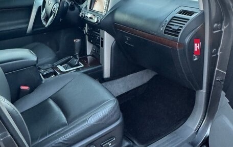Toyota Land Cruiser Prado 150 рестайлинг 2, 2012 год, 3 300 000 рублей, 8 фотография