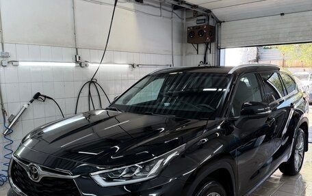 Toyota Highlander, 2024 год, 5 300 000 рублей, 1 фотография
