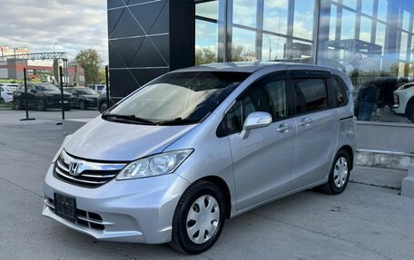Honda Freed I, 2012 год, 1 020 000 рублей, 1 фотография